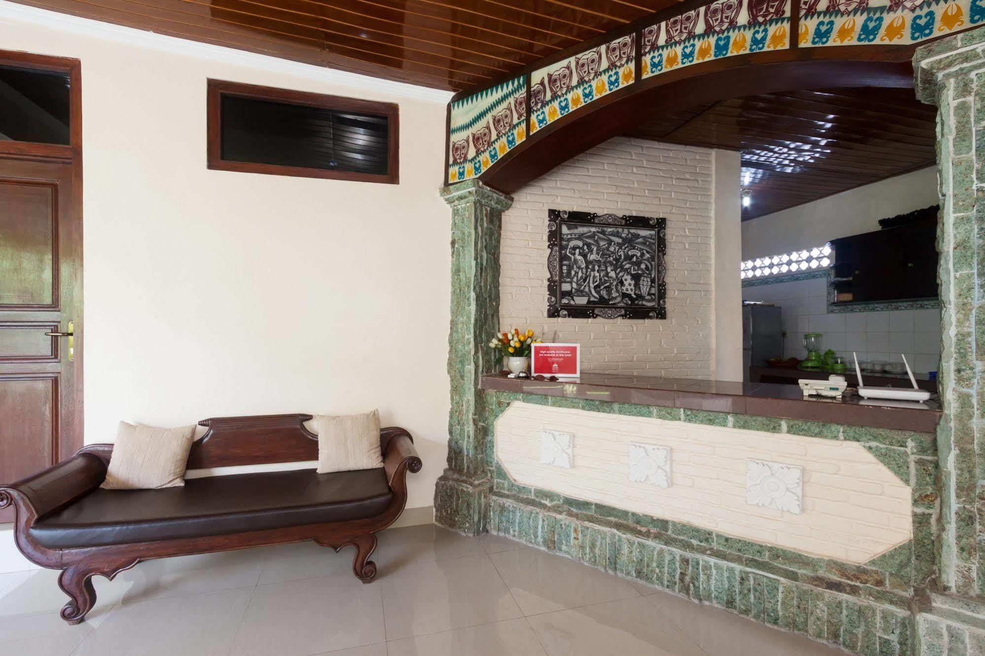 Zen Rooms Sanur Blanjong Sekawaru 外观 照片
